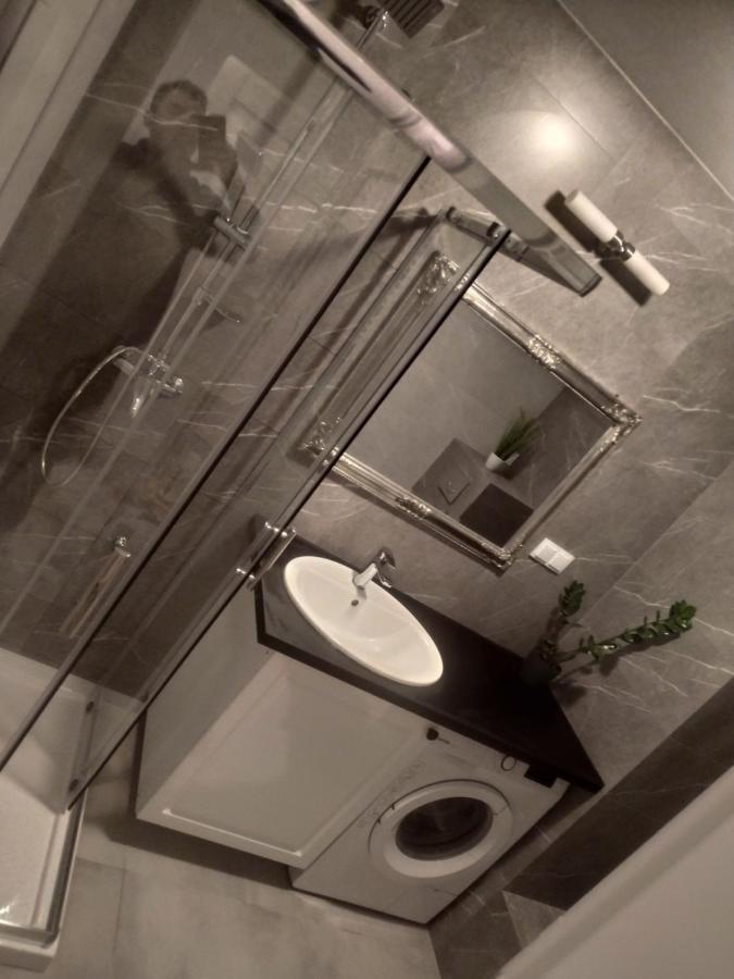 Apartament Loftowy Wypoczynek GoldAir Poznań Zewnętrze zdjęcie