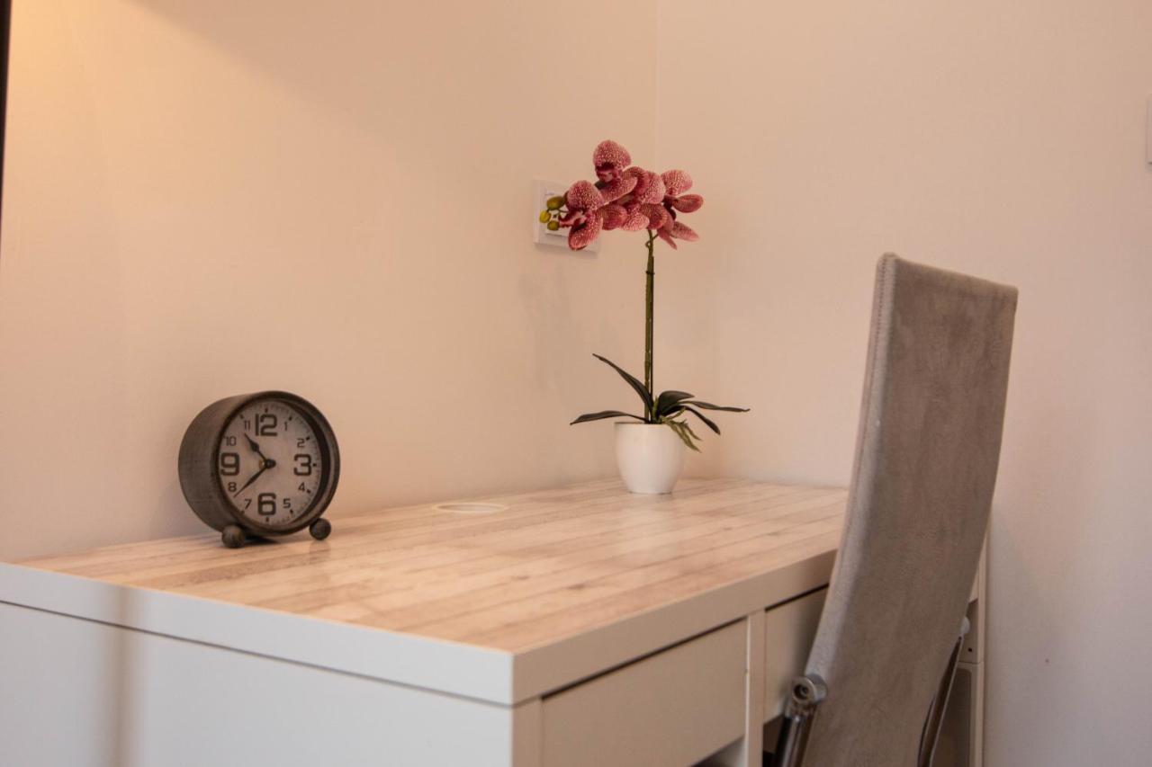Apartament Loftowy Wypoczynek GoldAir Poznań Zewnętrze zdjęcie